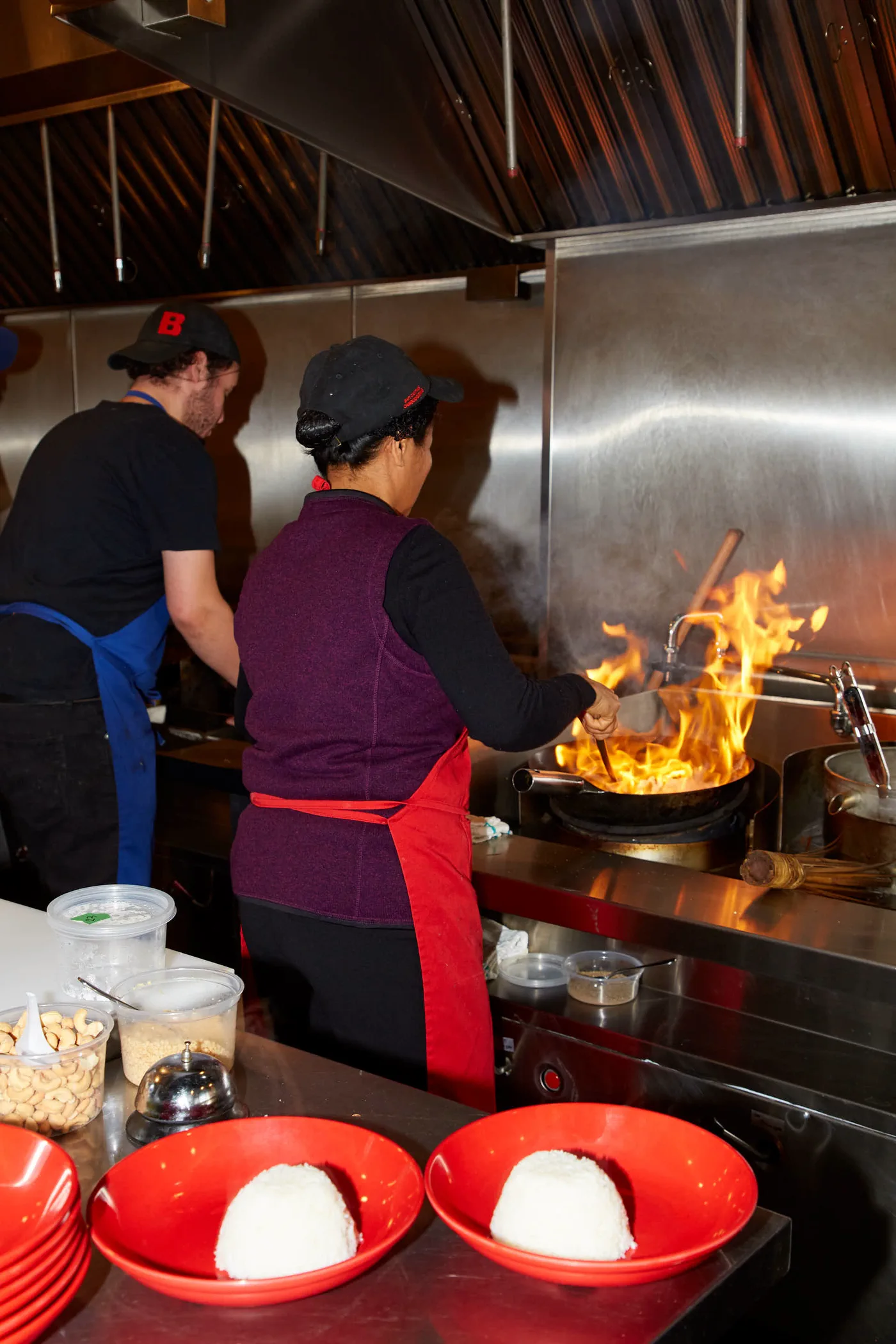 Wok en flammes, cuisine street food Bati Cantine Québec