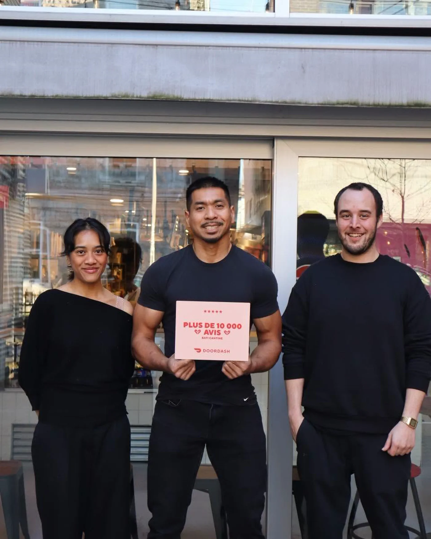 Bati Cantine sur DoorDash, 4,7 étoiles et plus de 10 000 avis vérifiés